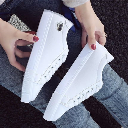 Mode Neue Frau PU Leder Schuhe Damen Atmungsaktive Nette Herz Wohnungen Casual Schuhe Weiße Turnschuhe