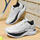 White And Black / 39