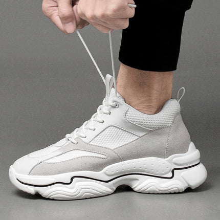 Herrenschuhe mit farblich passender, modischer, mittelhoher Ferse und unsichtbarer, höhenverstärkender Rindsledernaht
